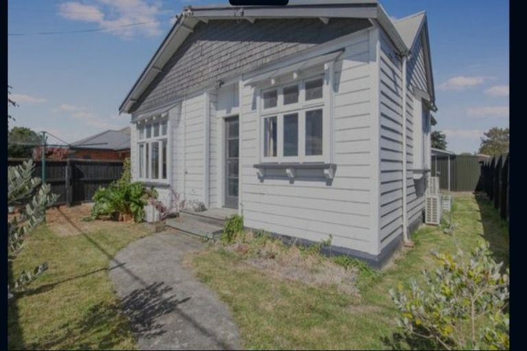 Photo of property in 1/27 Wrights Road, Addington, Christchurch, 8024