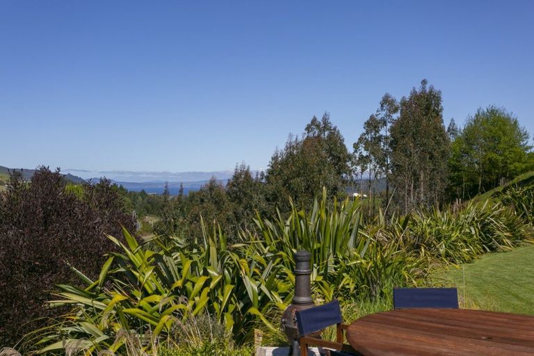 Photo of property in 550 Whangamata Road, Kinloch, Taupo, 3377
