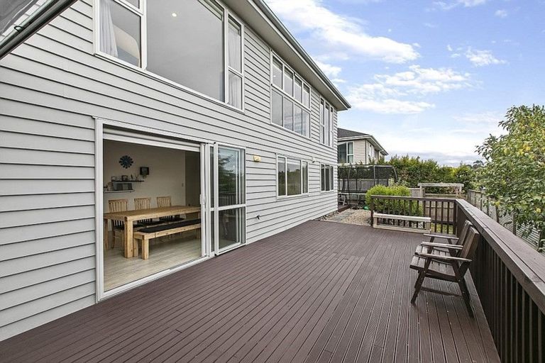 Photo of property in 15 Steamer Road, Silverdale, 0932