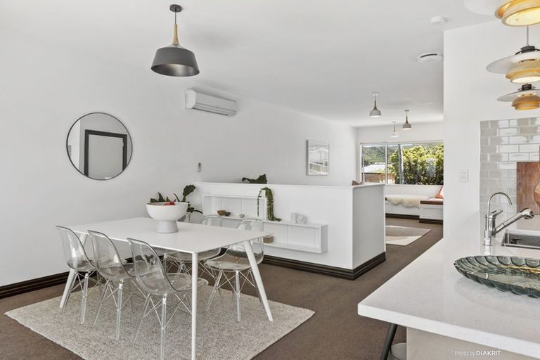 Photo of property in 15 Mills Road, Brooklyn, Wellington, 6021