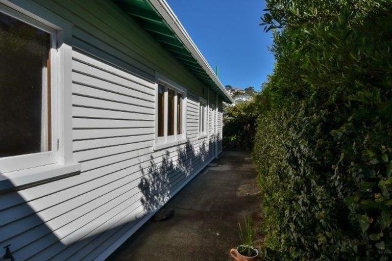 Photo of property in 8 Lower Watt Street, Wadestown, Wellington, 6012