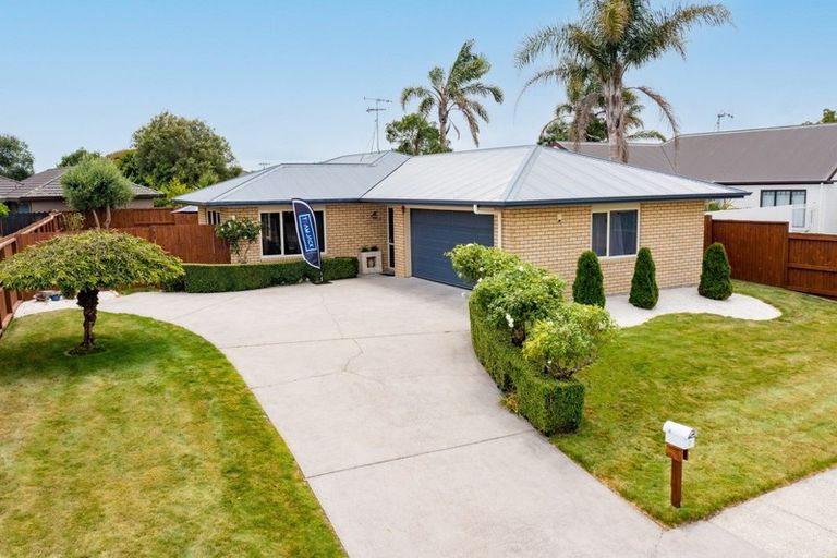 Photo of property in 6 Blairgowrie Place, Rototuna North, Hamilton, 3210