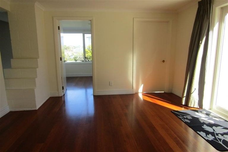 Photo of property in 62 Hebron Road, Waiake, Auckland, 0630