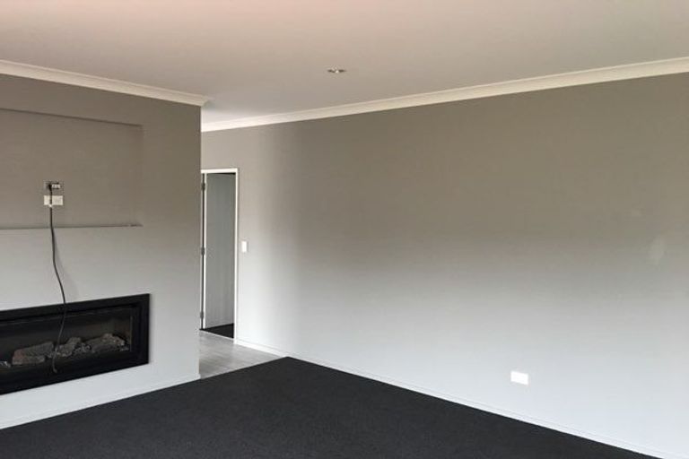 Photo of property in 263 Wainoni Road, Avondale, Christchurch, 8061