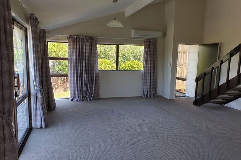 Photo of property in 1/22 John Downs Drive, Browns Bay, Auckland, 0630