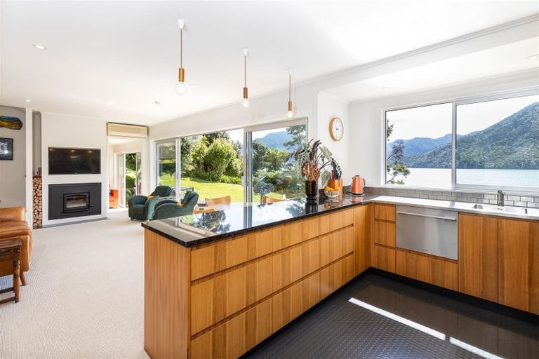 Photo of property in 480 Moetapu Bay Road, Moetapu Bay, Picton, 7282