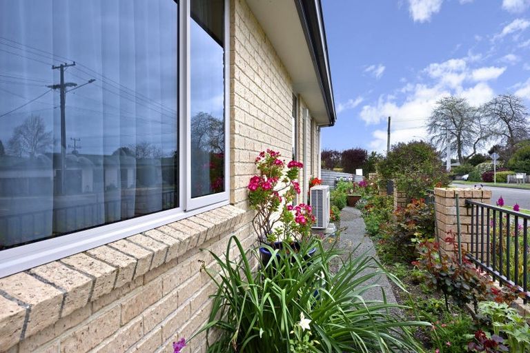 Photo of property in 4a Andrew Street, Stoke, Nelson, 7011