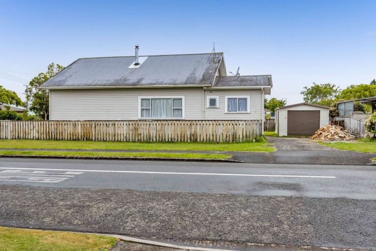 Photo of property in 19 Brookes Street, Inglewood, 4330