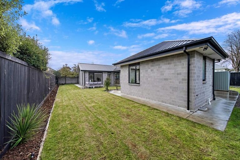 Photo of property in 422 Ilam Road, Bryndwr, Christchurch, 8052
