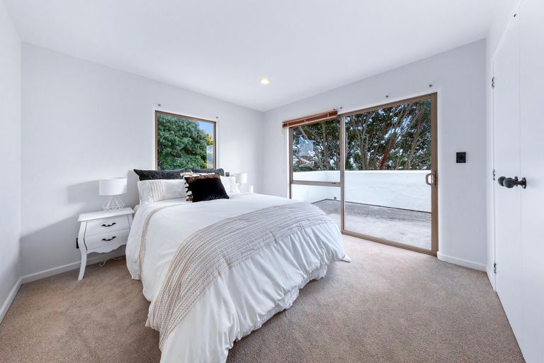 Photo of property in 6 Shepherds Road, Papakura, 2110