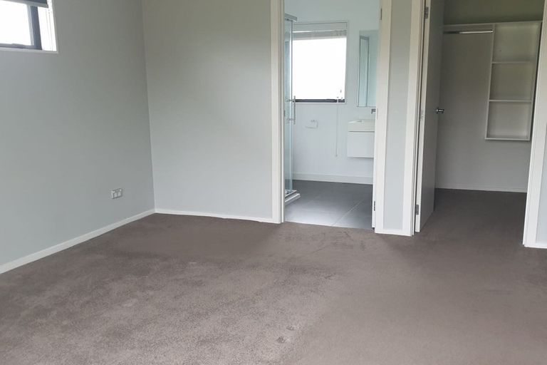 Photo of property in 15 Hector Drive, Rototuna North, Hamilton, 3210