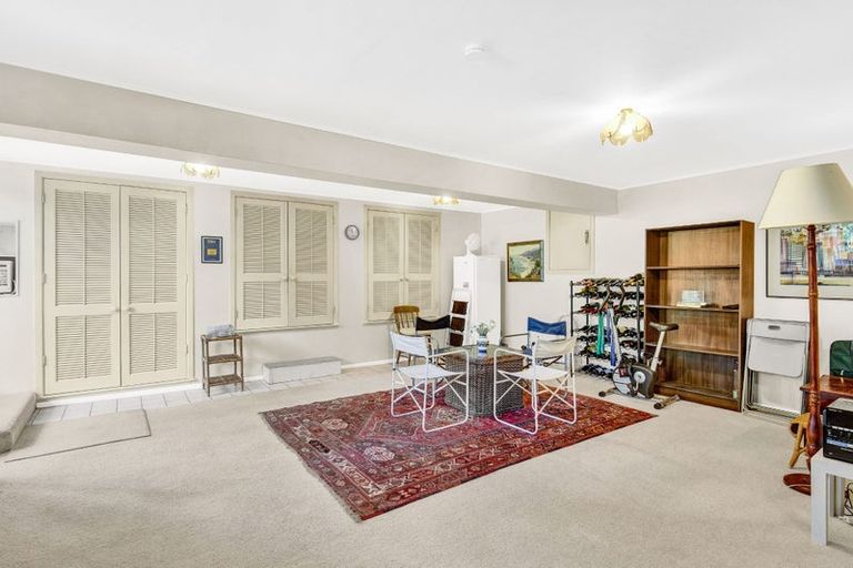 Photo of property in 19 Callender Terrace, Paraparaumu Beach, Paraparaumu, 5032
