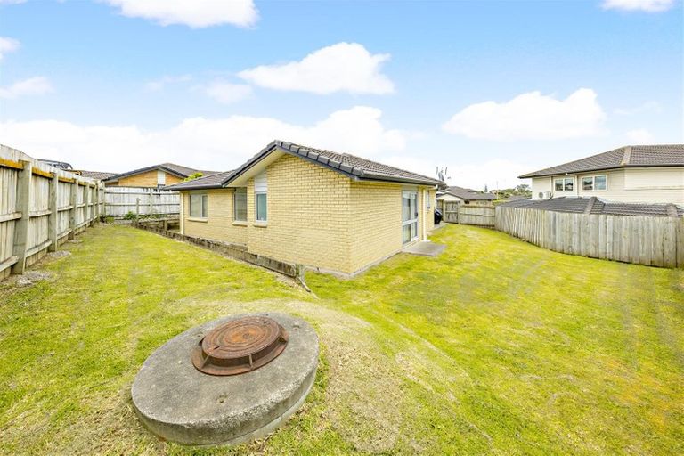 Photo of property in 22 Mckittrick Avenue, Flat Bush, Auckland, 2019