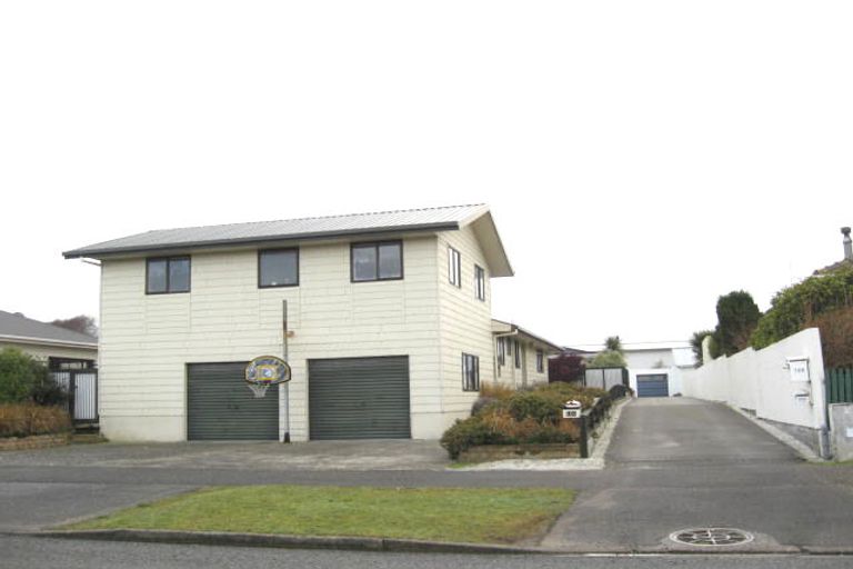 Photo of property in 104-106 Jenkin Street, Strathern, Invercargill, 9812
