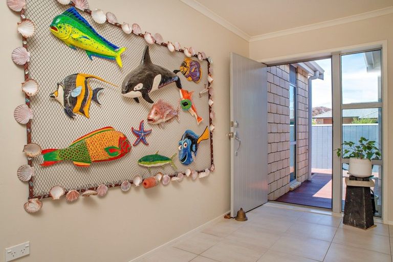 Photo of property in 24 Omega Place, Coastlands, Whakatane, 3120