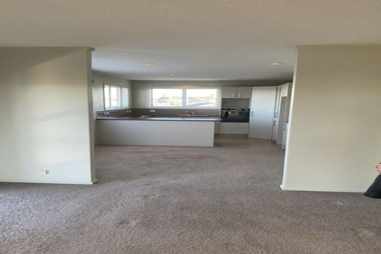 Photo of property in 12 Salmond Place, Dinsdale, Hamilton, 3204