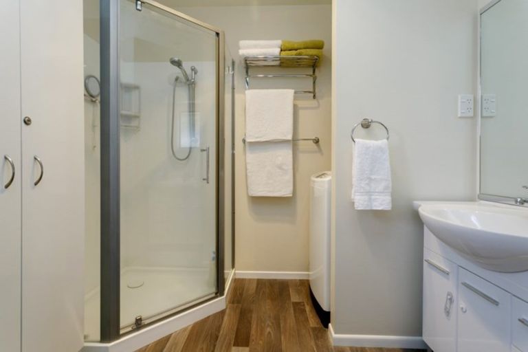 Photo of property in 32a Tamatea Road, Taupo, 3330