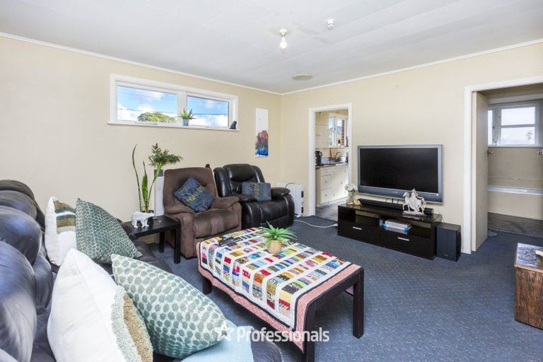 Photo of property in 1/33 Ward Street, Trentham, Upper Hutt, 5018