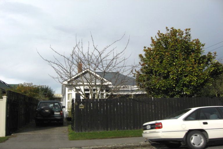 Photo of property in 6 Hawkesbury Avenue, St Albans, Christchurch, 8014