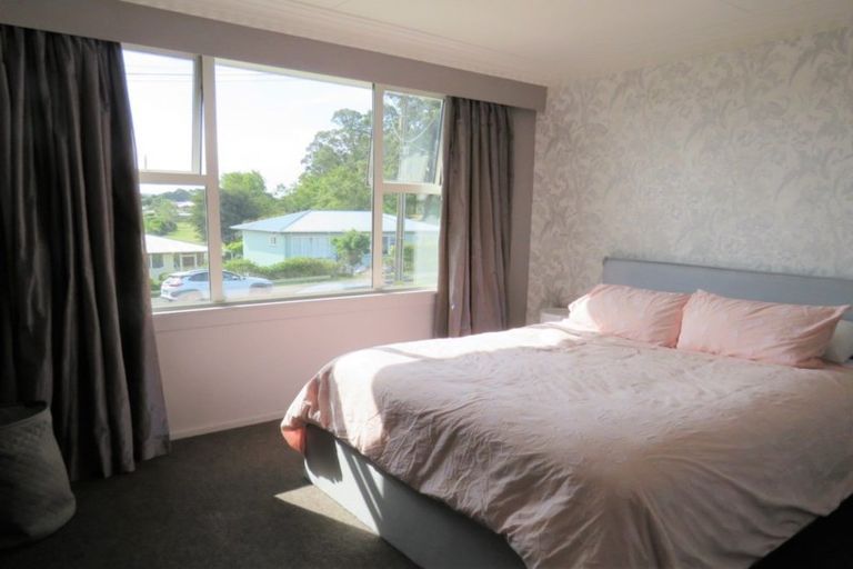 Photo of property in 16 Arthur Street, Holmes Hill, Oamaru, 9401