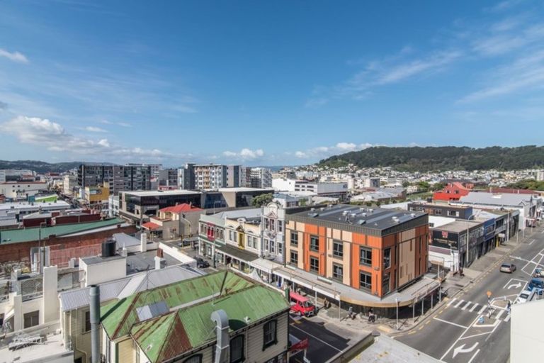 Photo of property in Qba Apartments, 4m/51 Webb Street, Mount Cook, Wellington, 6011