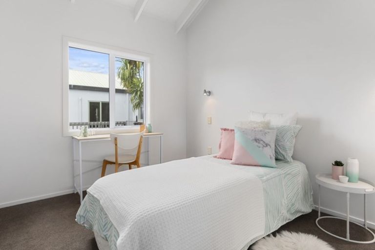 Photo of property in 38 Sunvale Place, Gate Pa, Tauranga, 3112