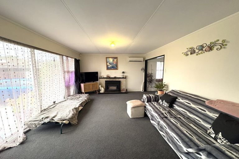 Photo of property in 230 Portsmouth Road, Flaxmere, Hastings, 4120