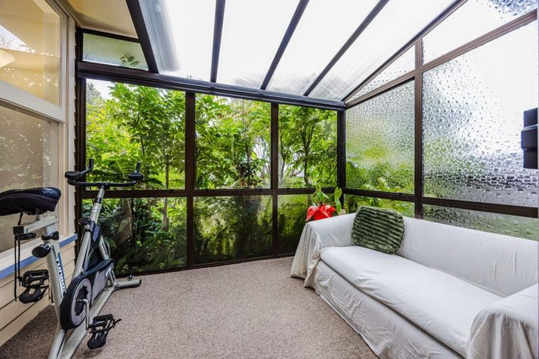 Photo of property in 22 Wayne Drive, Mangere, Auckland, 2022