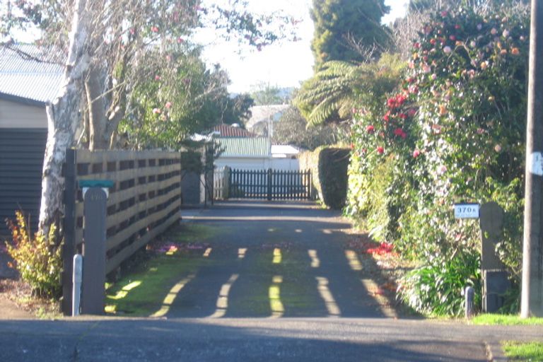 Photo of property in 370a Great South Road, Opaheke, Papakura, 2113