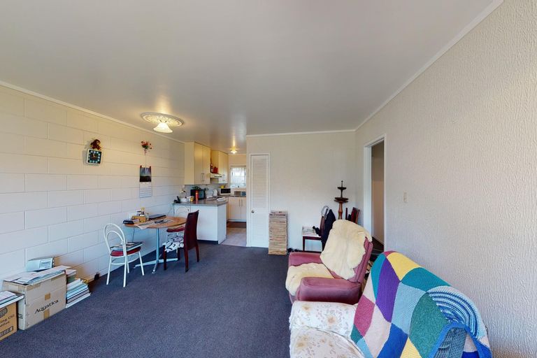 Photo of property in 3/82 Porchester Road, Papakura, 2110