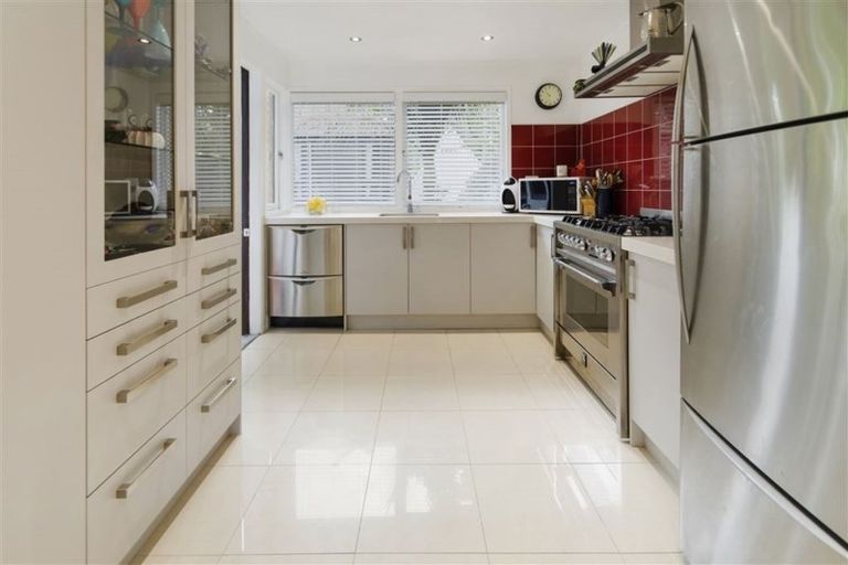 Photo of property in 25a Moore Street, Hillcrest, Auckland, 0627