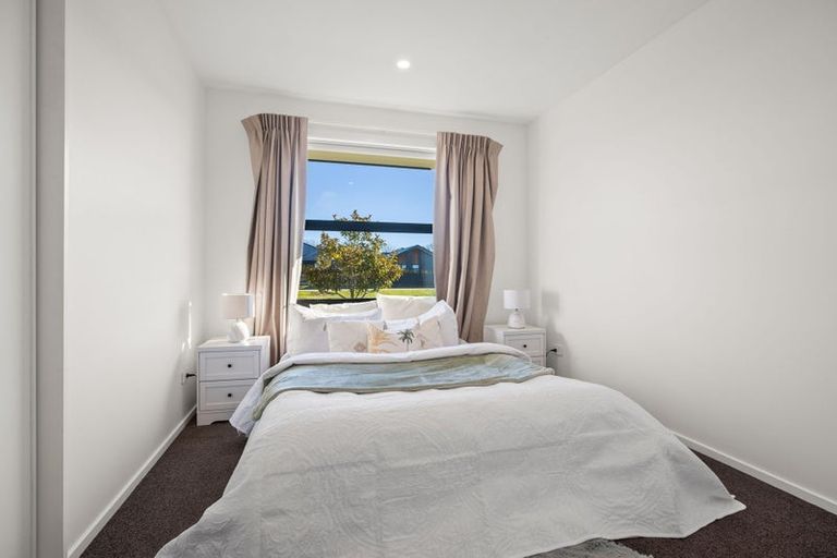 Photo of property in 1 Woodford Avenue, Woodend, 7610