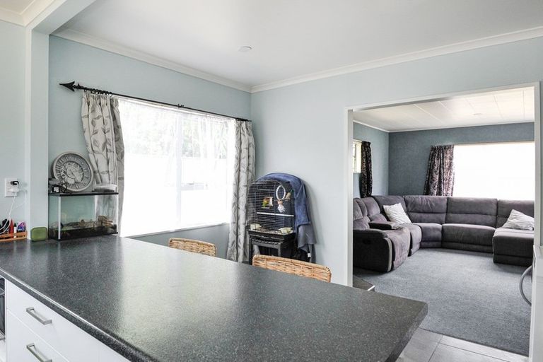 Photo of property in 27 Tucker Lane, Clive, 4102