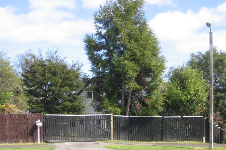 Photo of property in 13 Wembley Place, Richmond Heights, Taupo, 3330