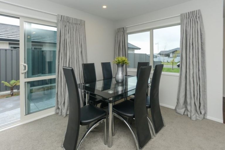 Photo of property in 4 Benmore Place, Poraiti, Napier, 4112