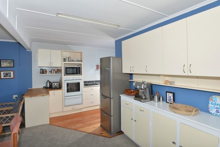 Photo of property in 37b Te Kapua Street, Oakura, Hikurangi, 0184