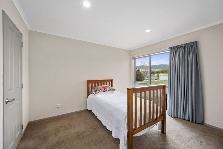 Photo of property in 41 Pukeko Way, Kinloch, Taupo, 3377