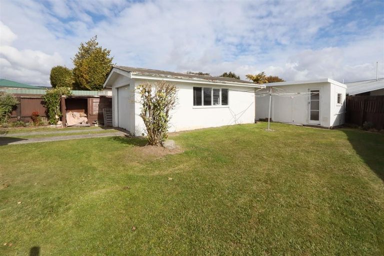 Photo of property in 15c Wingrove Road, Owhata, Rotorua, 3010