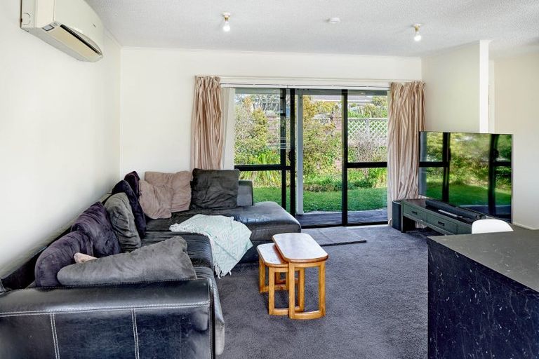 Photo of property in 301 Maungaraki Road, Maungaraki, Lower Hutt, 5010