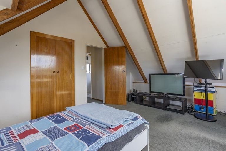 Photo of property in 206 Grimseys Road, Redwood, Christchurch, 8051