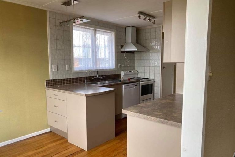 Photo of property in 12 Pedlar Street, Mangakakahi, Rotorua, 3015