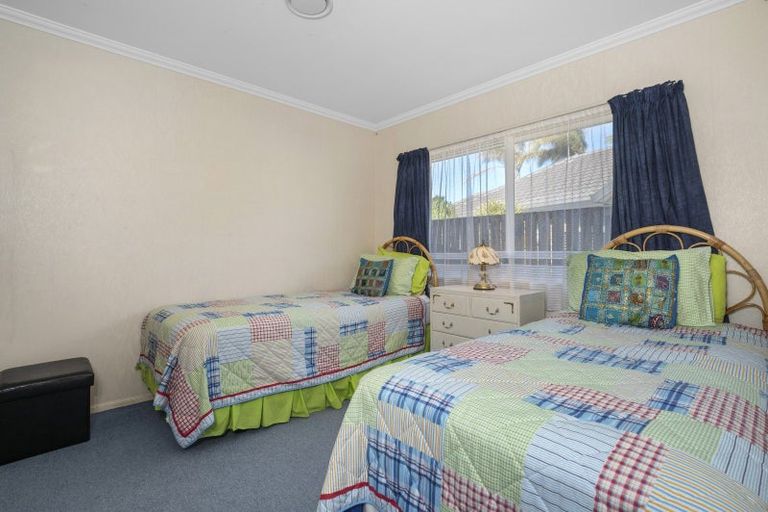 Photo of property in 19 Beachlands Place, Papamoa Beach, Papamoa, 3118