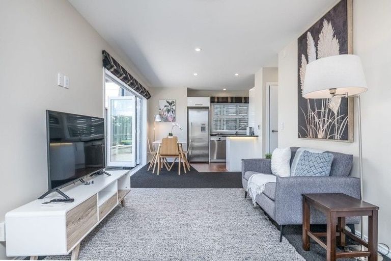 Photo of property in 47 Hindmarsh Street, Johnsonville, Wellington, 6037