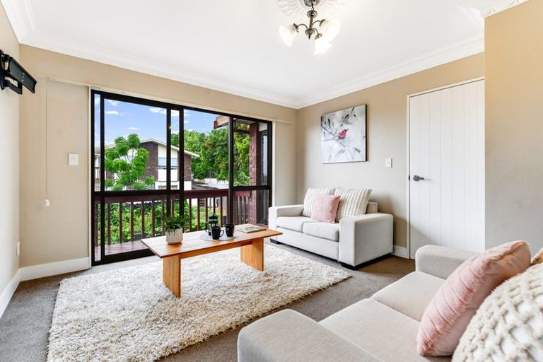 Photo of property in 16 Glendale Drive, Dinsdale, Hamilton, 3204