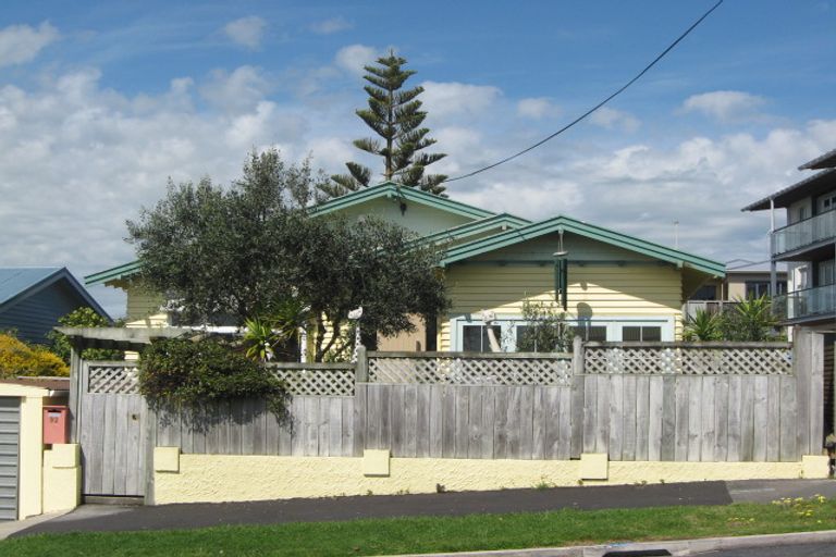 Photo of property in 92 Buller Street, New Plymouth, 4312