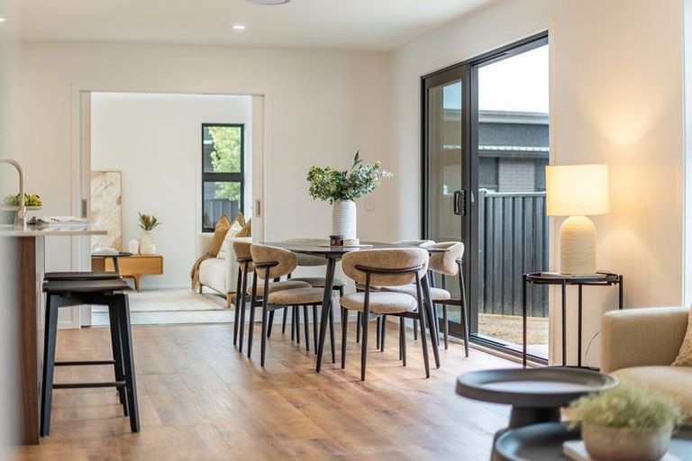 Photo of property in 4 Mcmillan Lane, Wallaceville, Upper Hutt, 5018