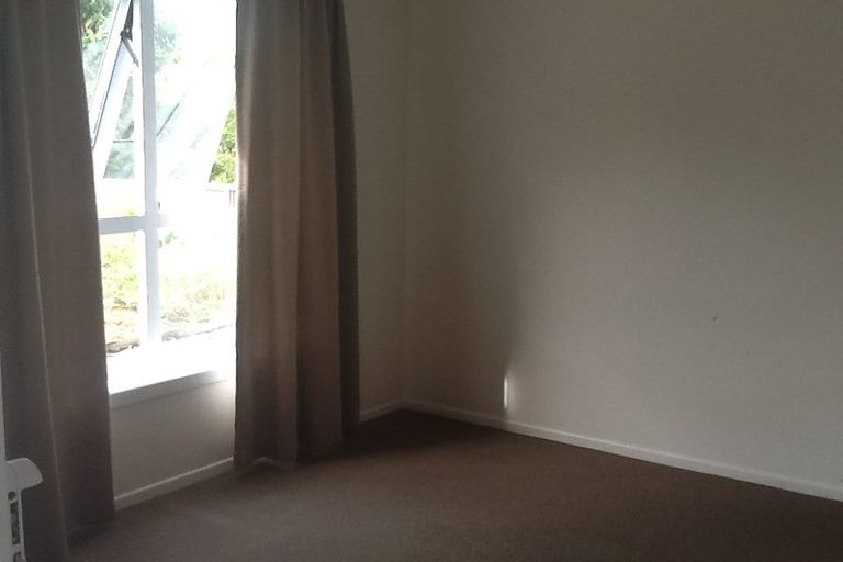 Photo of property in 14 Vienna Place, Birkenhead, Auckland, 0626