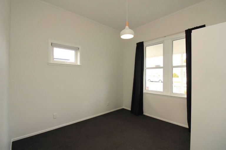 Photo of property in 3 Central Terrace, Alicetown, Lower Hutt, 5010
