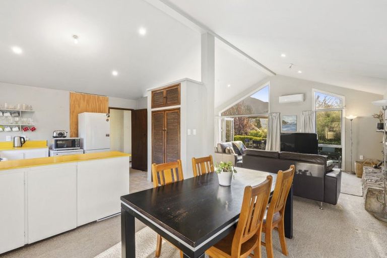 Photo of property in 31 Kowhai Drive, Wanaka, 9305
