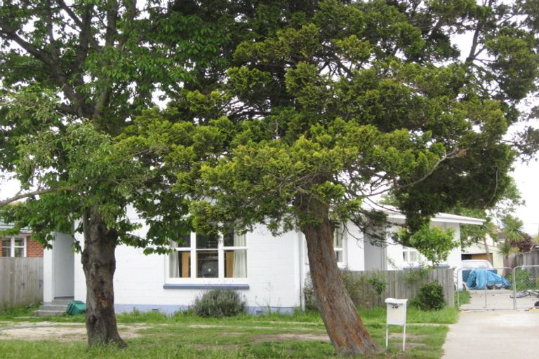 Photo of property in 18 Heath Street, Burnside, Christchurch, 8053